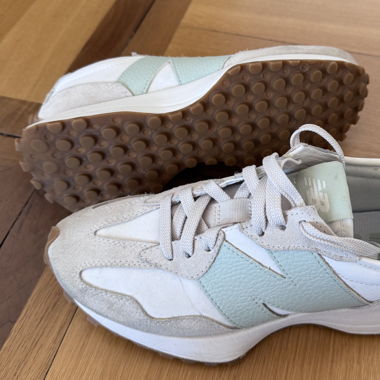 New Balance WS327
