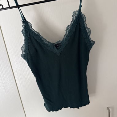 Petrol lace top