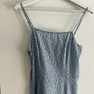 Hellblaues Sommerkleid