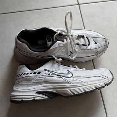Nike Initiator Sneakers, Size 41