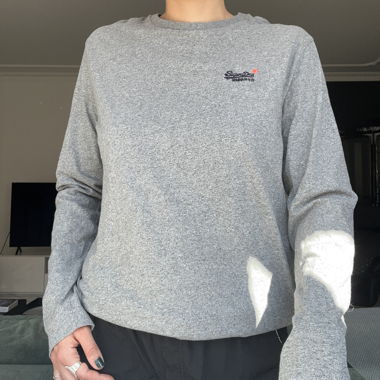 Pull à manches longues gris Superdry 
