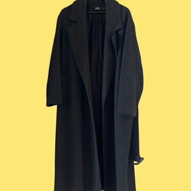 Black Zara coat with tie belt