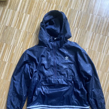 Adidas Windbreaker / Regenjacke mit Kapuze