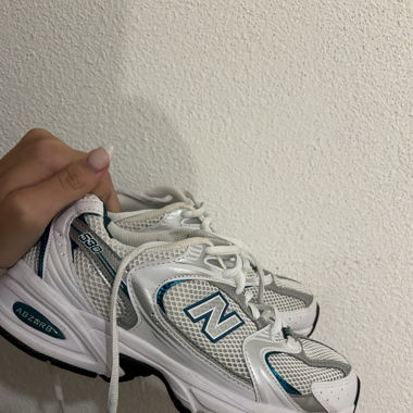 new balance mr530