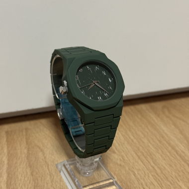 Orologio da Polso Verde Scuro con Design Speciale