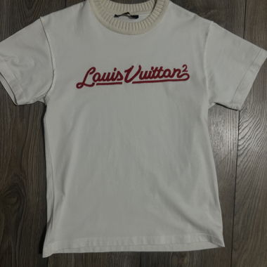 Lv T-Shirt