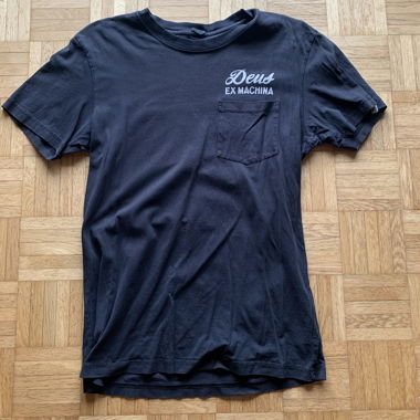 Deus T-shirt