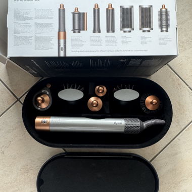 Dyson Airwrap Complete Styler