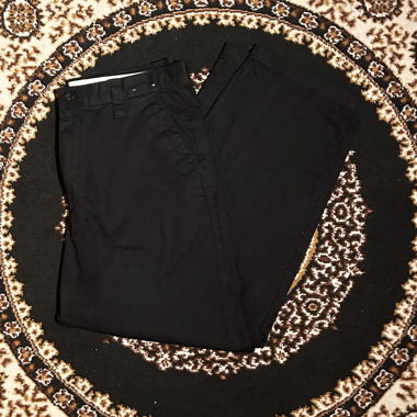 Classic black Uniqlo trousers