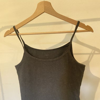 Canotta grigio scuro
