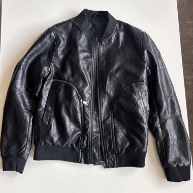 Veste vintage en cuir synthétique noire