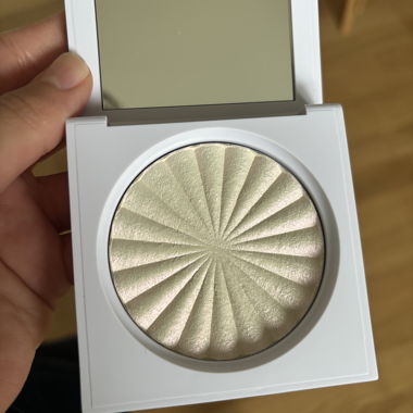 Surligneur Ofra en Cloud 9 neuf