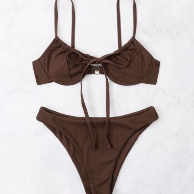 Bikini brun