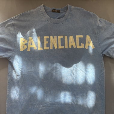 T-shirt con logo Balenciaga