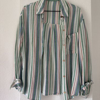 Camicia a righe multicolori