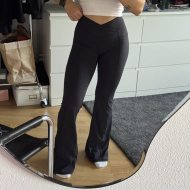 Flared Leggins