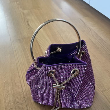 Tasche mit Strasssteinen