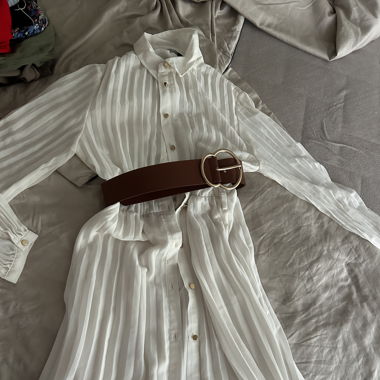 Zara Midikleid mit langen Ärmeln