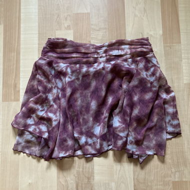 short skirt