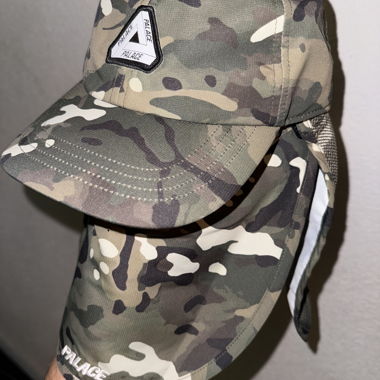 CAMO SUN HAT - PALACE 