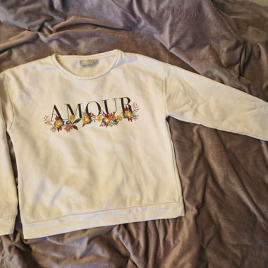 Sweatshirt "AMOUR"