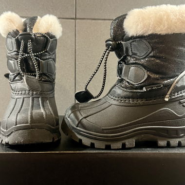 Stivali invernali bambino tg. 24