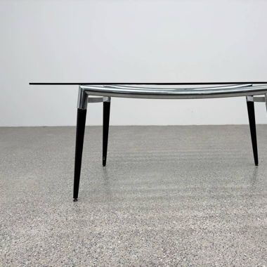 Glastisch im space age Design   
