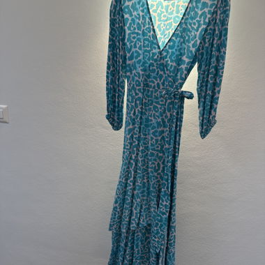 Wrap dress with print, Delicatelove