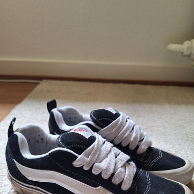 Schwarze Vans Old Skool