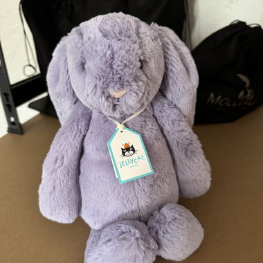 Jellycat Bashful Lapin Violet - partout en rupture de stock