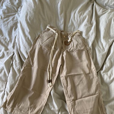 Luftige Hose beige