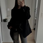 Anika25