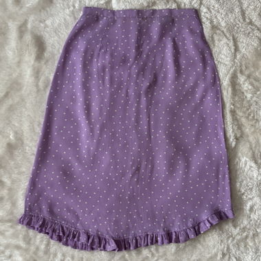 jupe en chiffon violette à pois