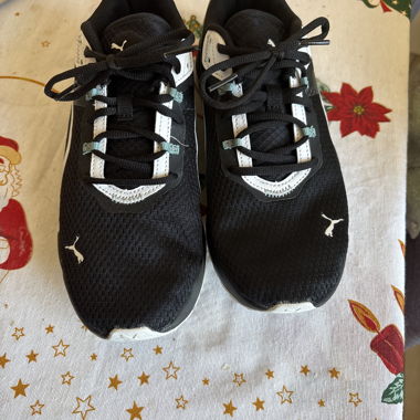 Chaussures de sport Puma noires