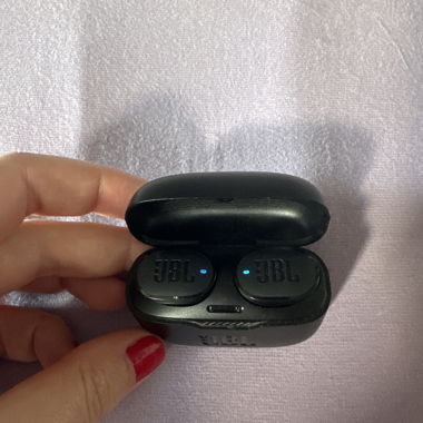 JBL In-Ear Kopfhörer mit Ladecase