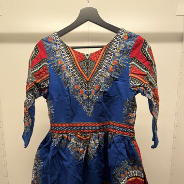 Traditionelles Kleid aus Angola (Handmade)