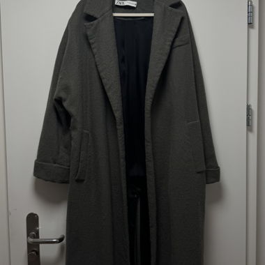 Cappotto oliva di ZARA