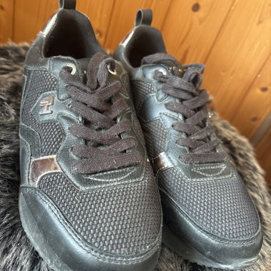 Sneakers nere in mesh e similpelle - T.H.