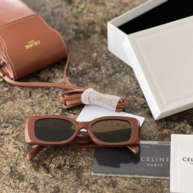 Celine Sonnenbrille CL40282U - Wie neu