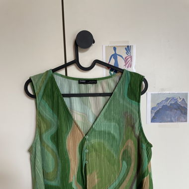 graphic summer top
