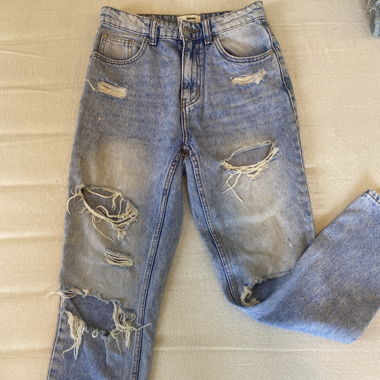 Jean mom 32