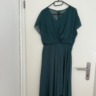 Grünen Abendkleid