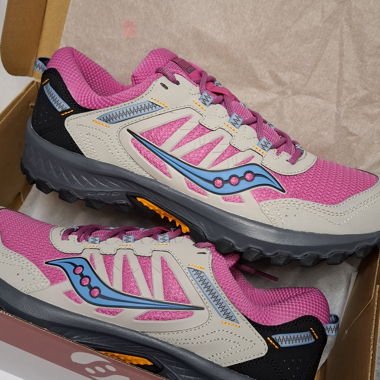 Saucony Grid Peak Fuchsia Dove 
