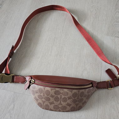 Banane originale Coach