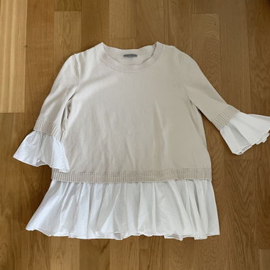 Pullover mit Rüschen