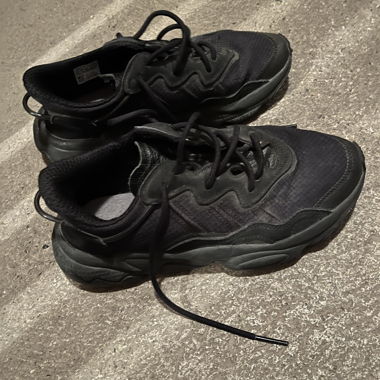 Adidas Sneaker