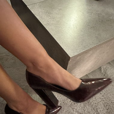 Woman shoes