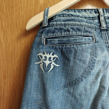 Vintage jeans with embroidery by BigBlue