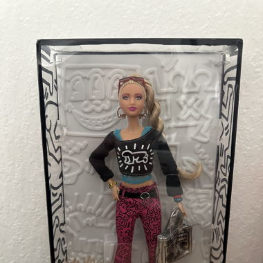 Barbie signature x Keith Haring 