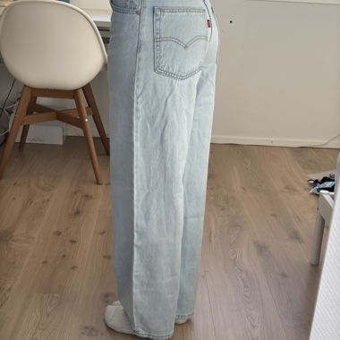 Hellblaue Levis Jeans (Gr. 26)
